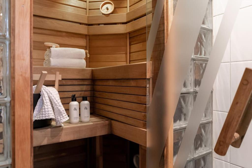 Lägenhet Cozy With Private Sauna